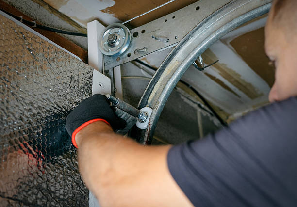 Affordable Garage Door solutions in Iona, FL